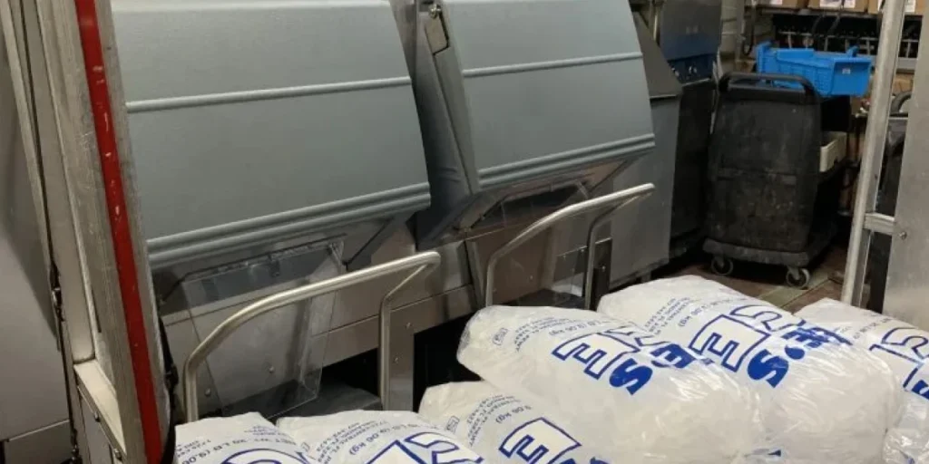 Ice Delivery For Restaurant